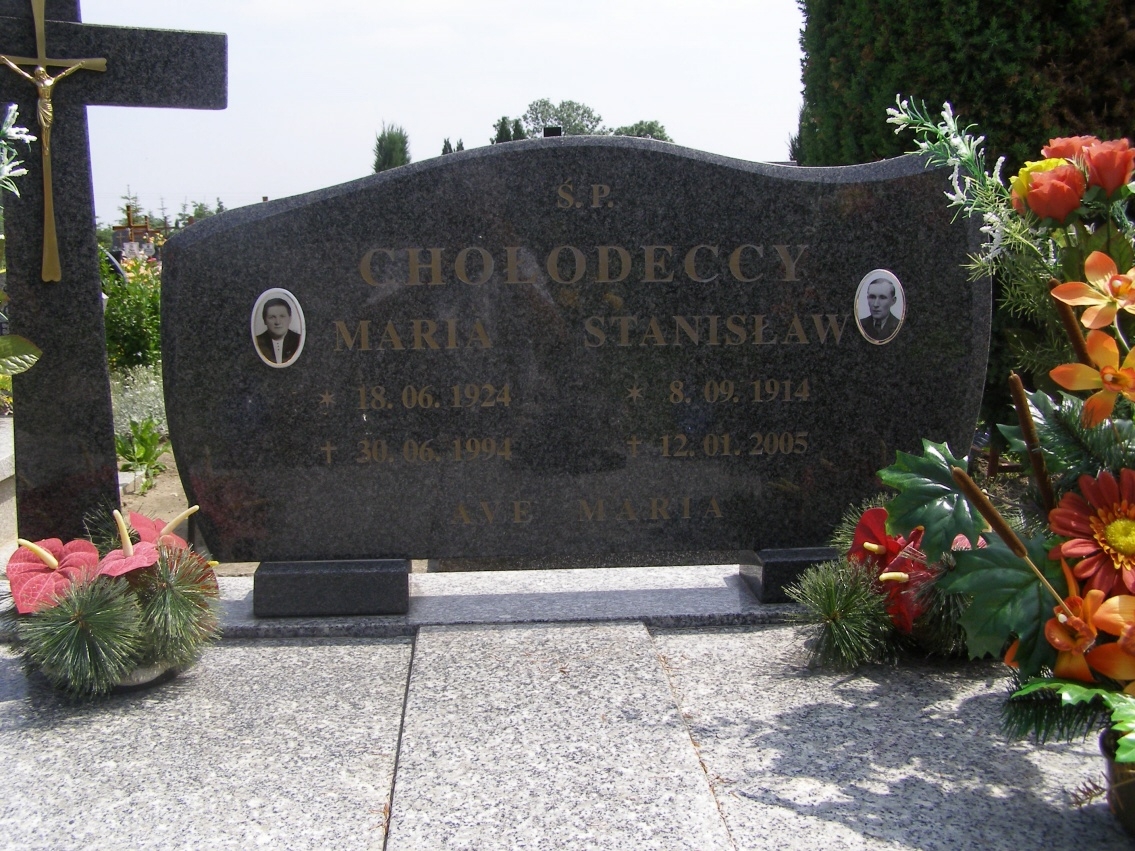 Grob Stanislawa Cholodeckiego i Mari